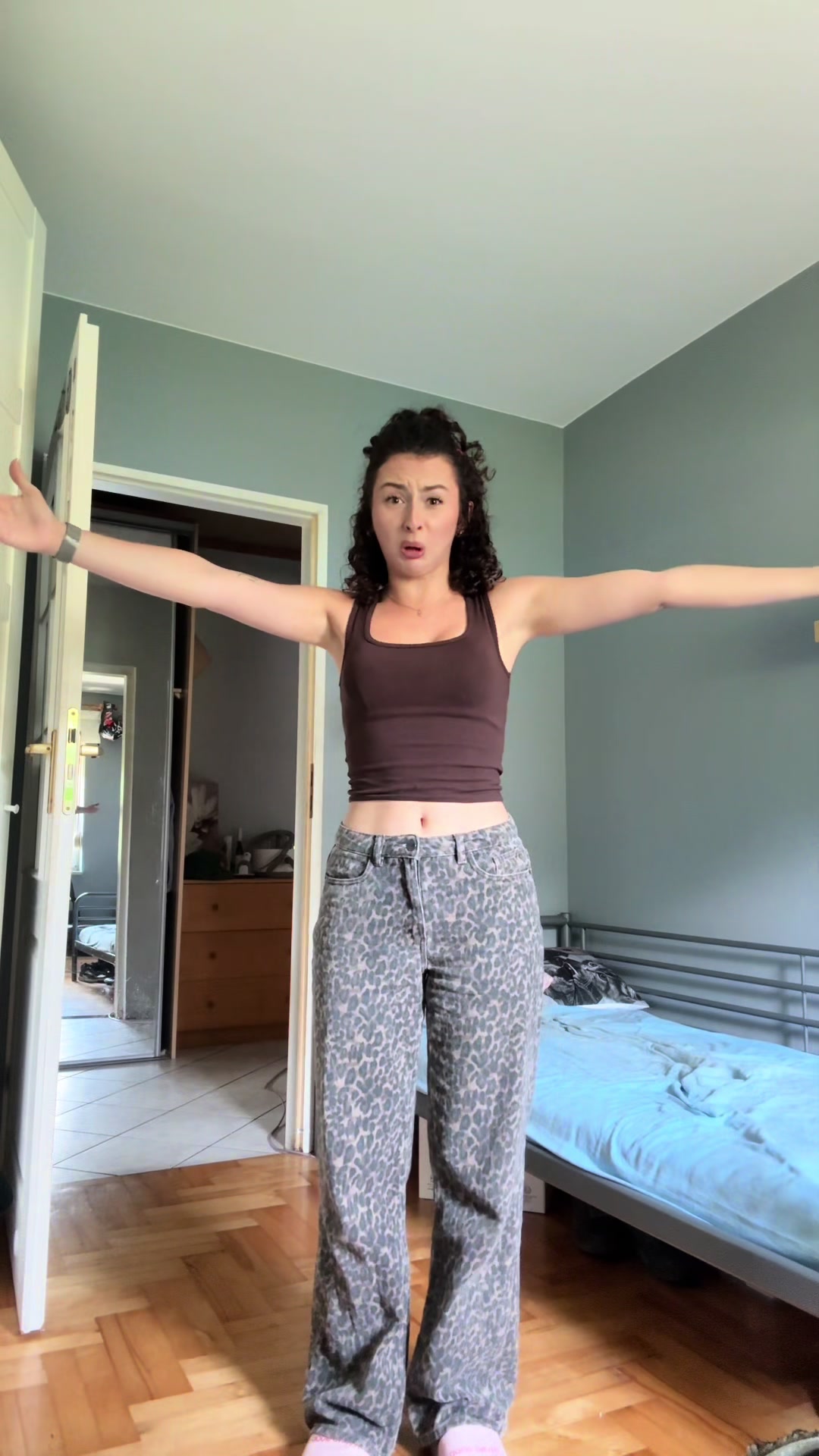 @Alxyni