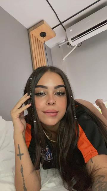 @ninasuarez.69