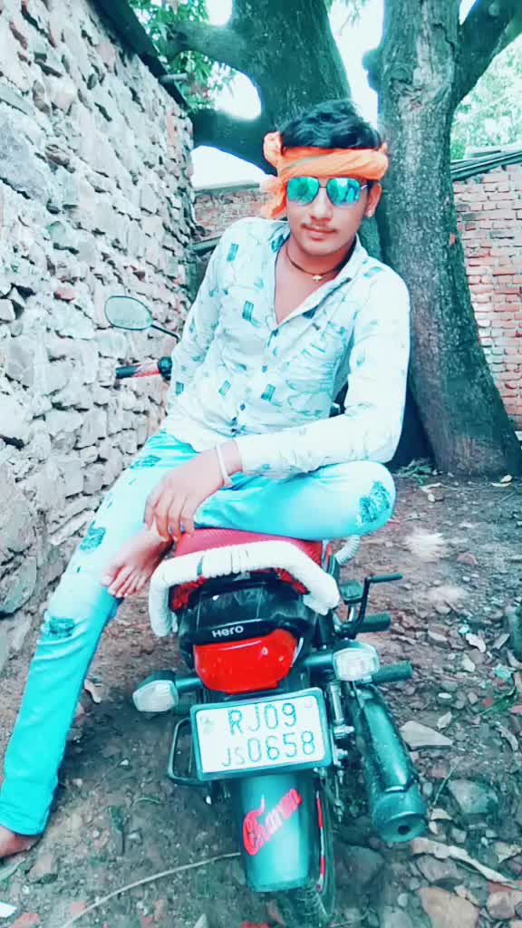 @🌹CHARAN BOY 🌹
