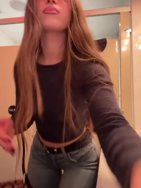@Emma R