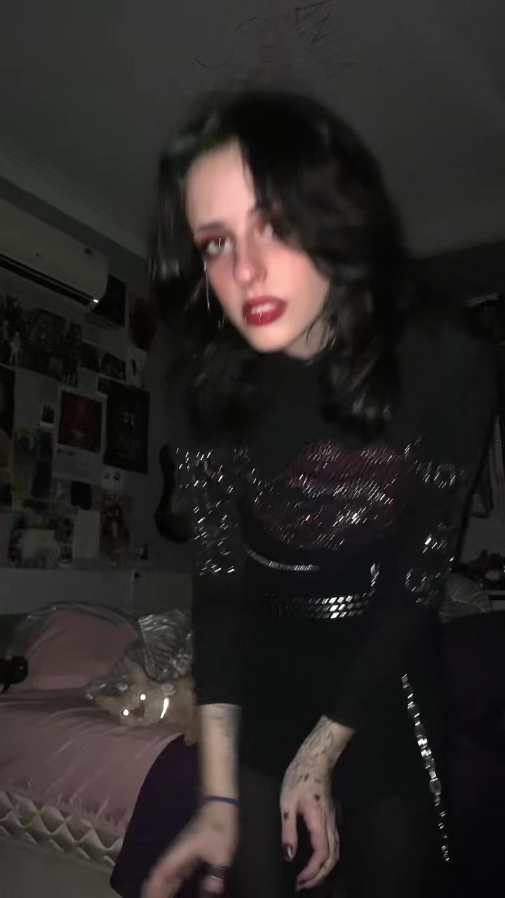@lilboisa 👻