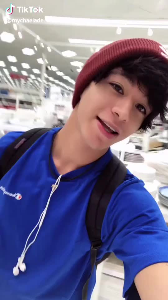 @mychealade