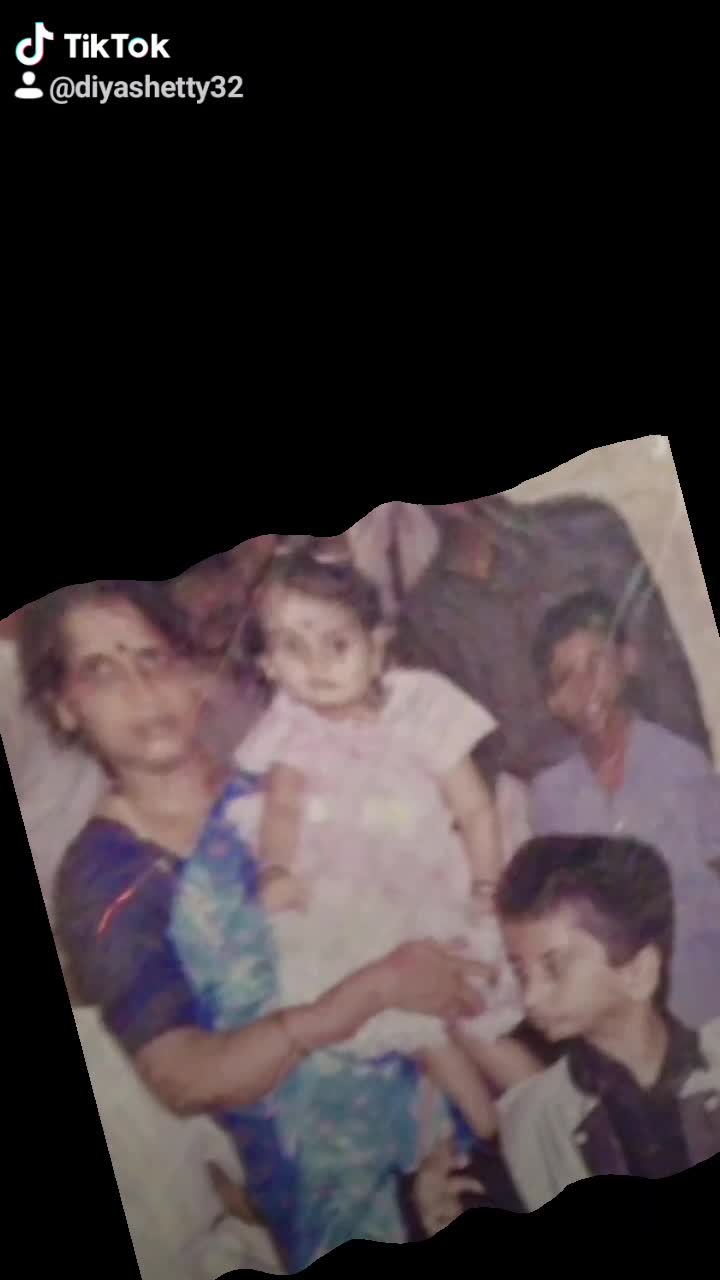 @Diya Shetty