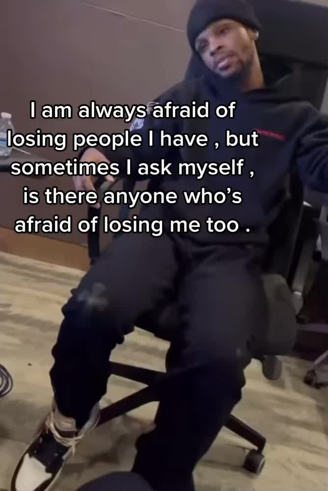 @️