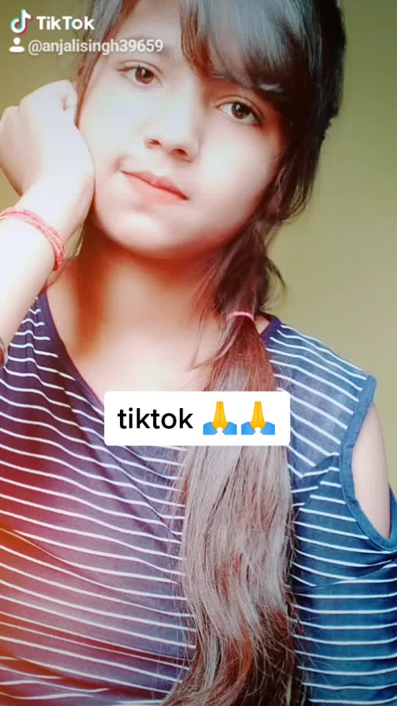 @Royal 😍ishani✌