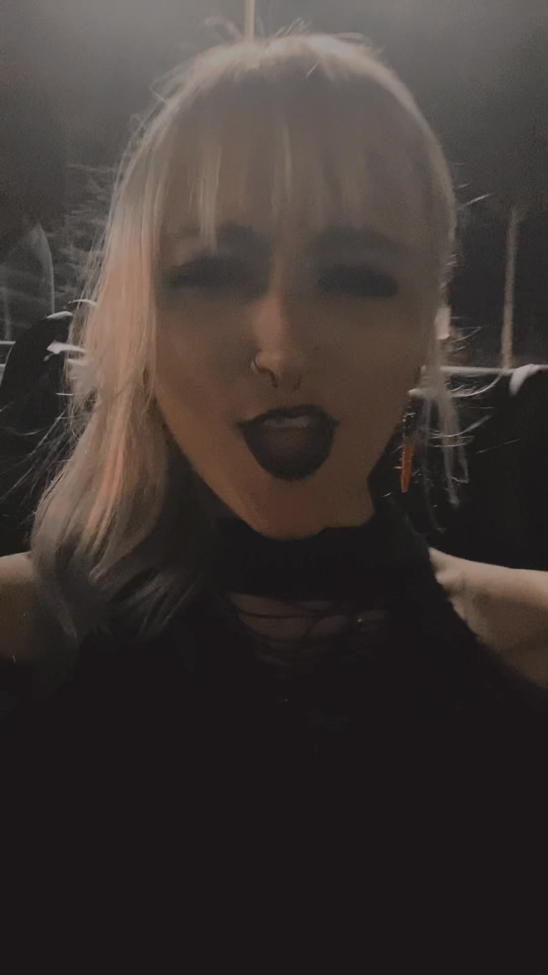 @Glo