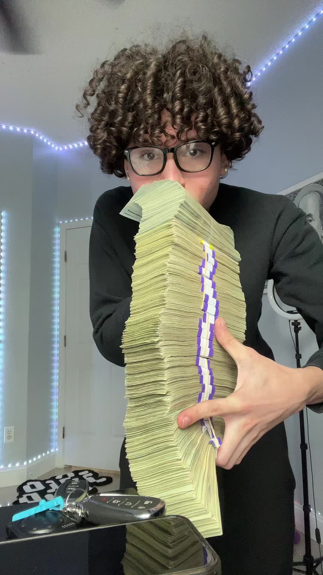 @Jslo