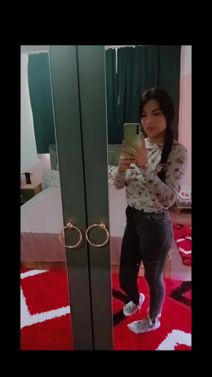 @Alexandra mocanu