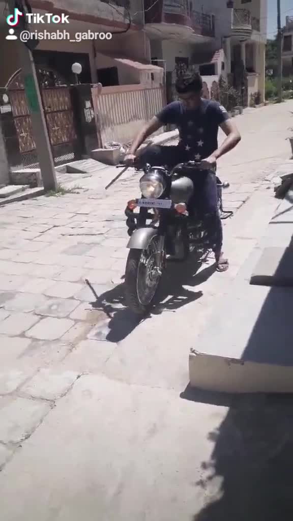 @Rishabh Mehta