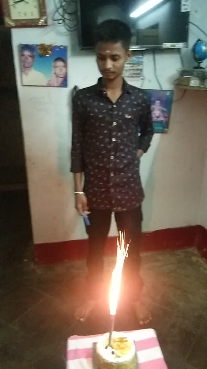 @dagad madhu😉🤠😀