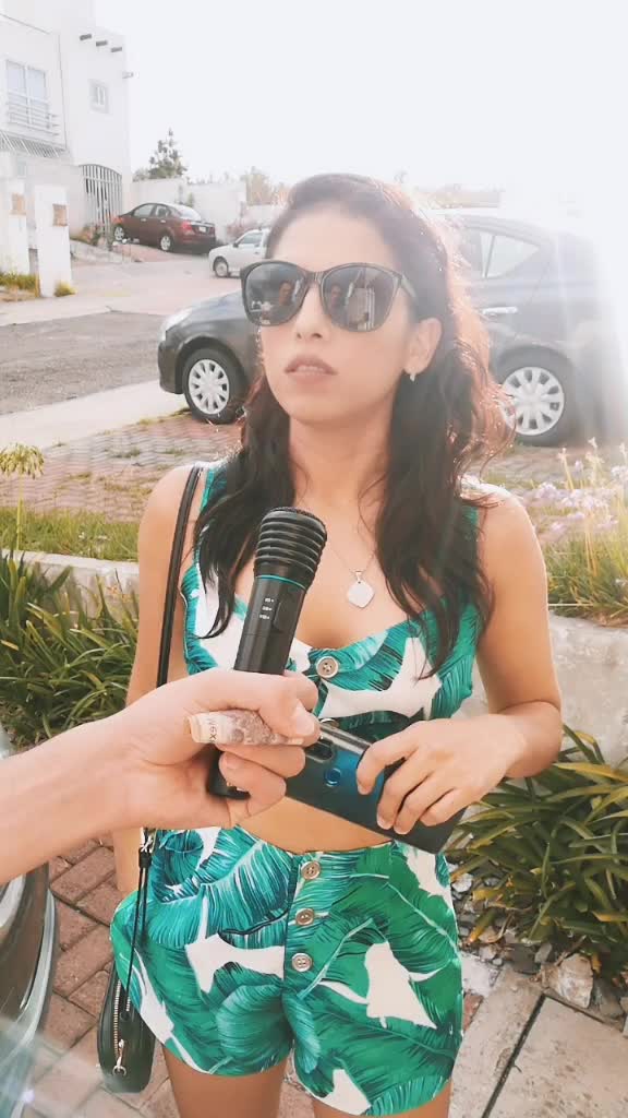 @Elena Uribe