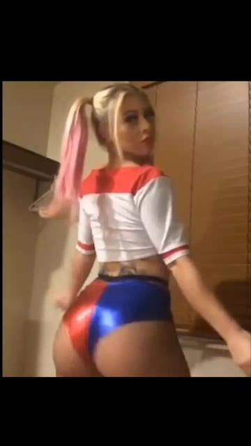 @Twerking