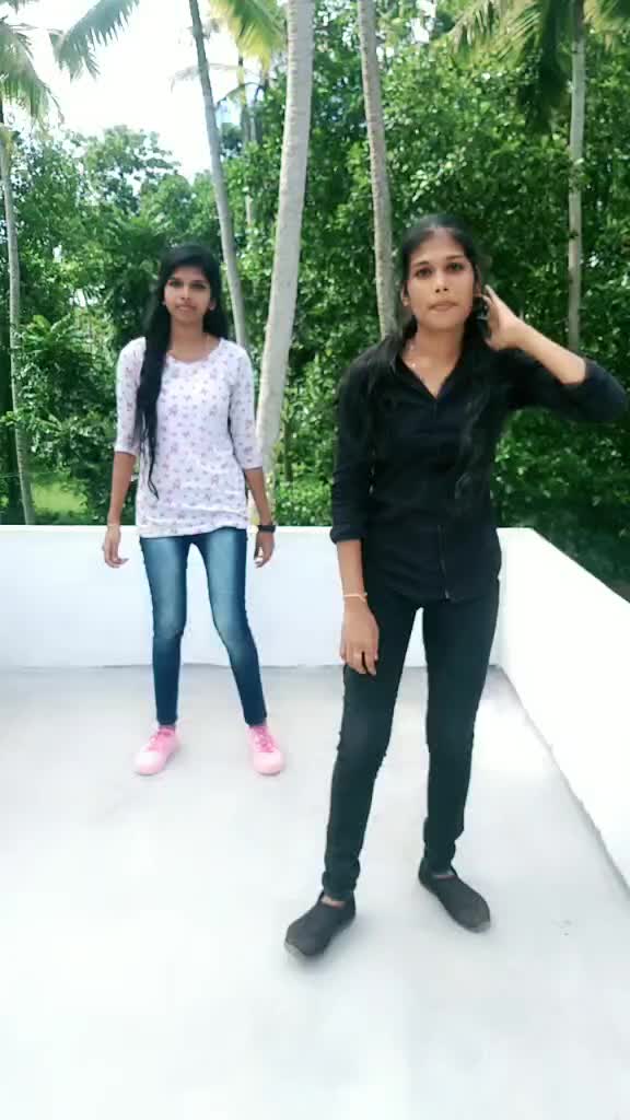 @Anjuz__Ranjuz