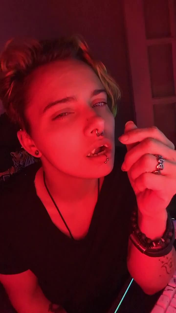 @moonanddstarsss