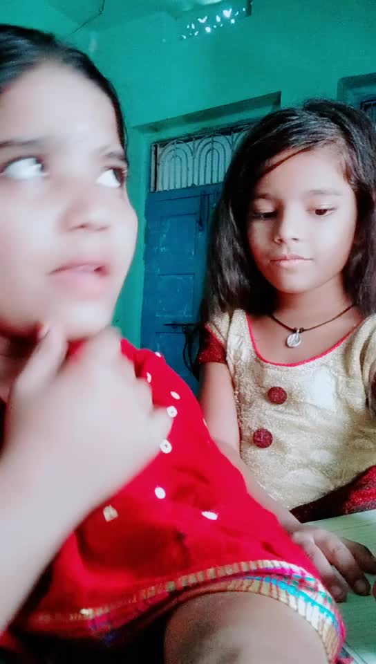 @hii friends