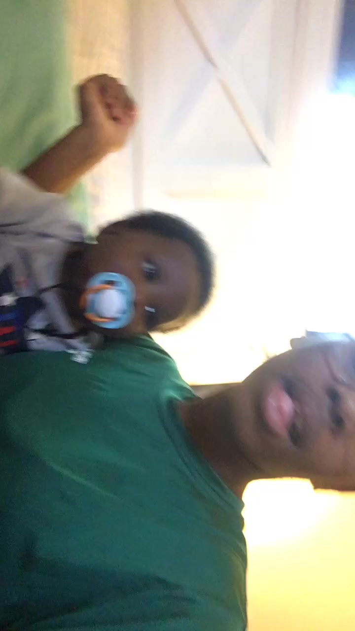 @M💍E💍L💍I💍C💍I💍A