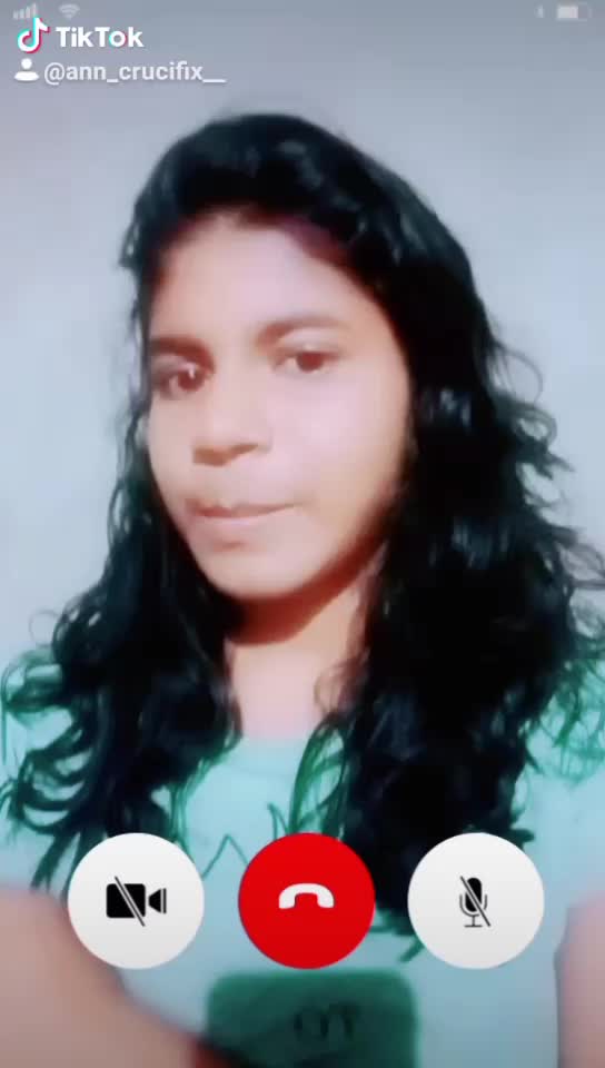 @ann_crucifix_