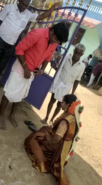 @Dimple Gayu 💞 velu