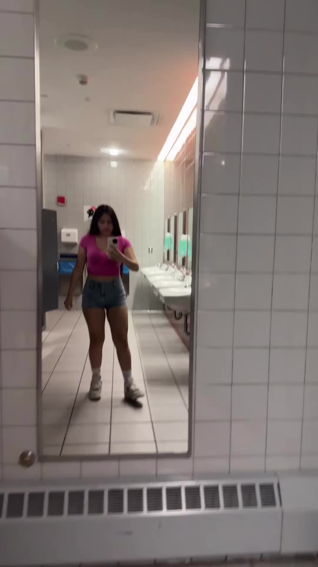@dorismarofficial