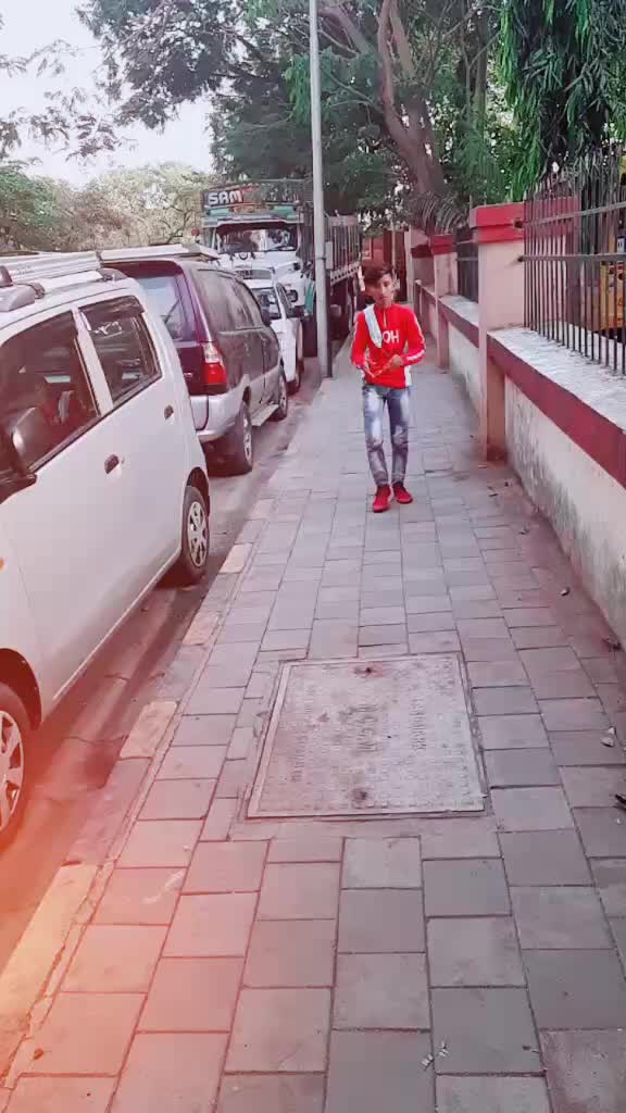 @COOLEST BADBOI😎💥🤐