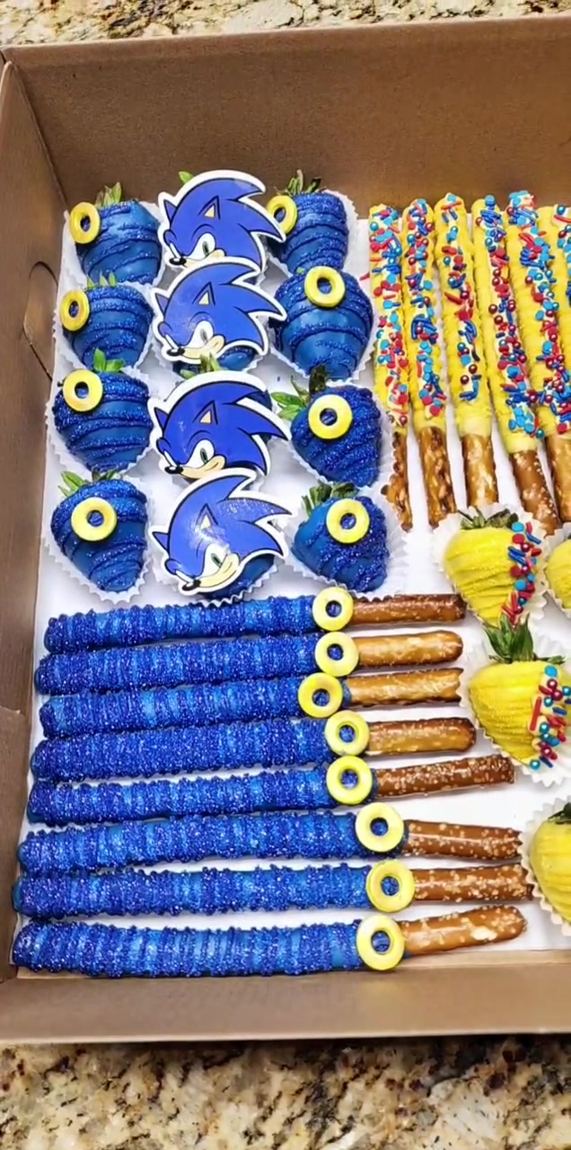 @Stacey De La Sweets