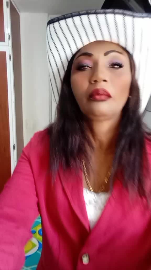 @🆘 Mar&iacute;a ⚜️🪽