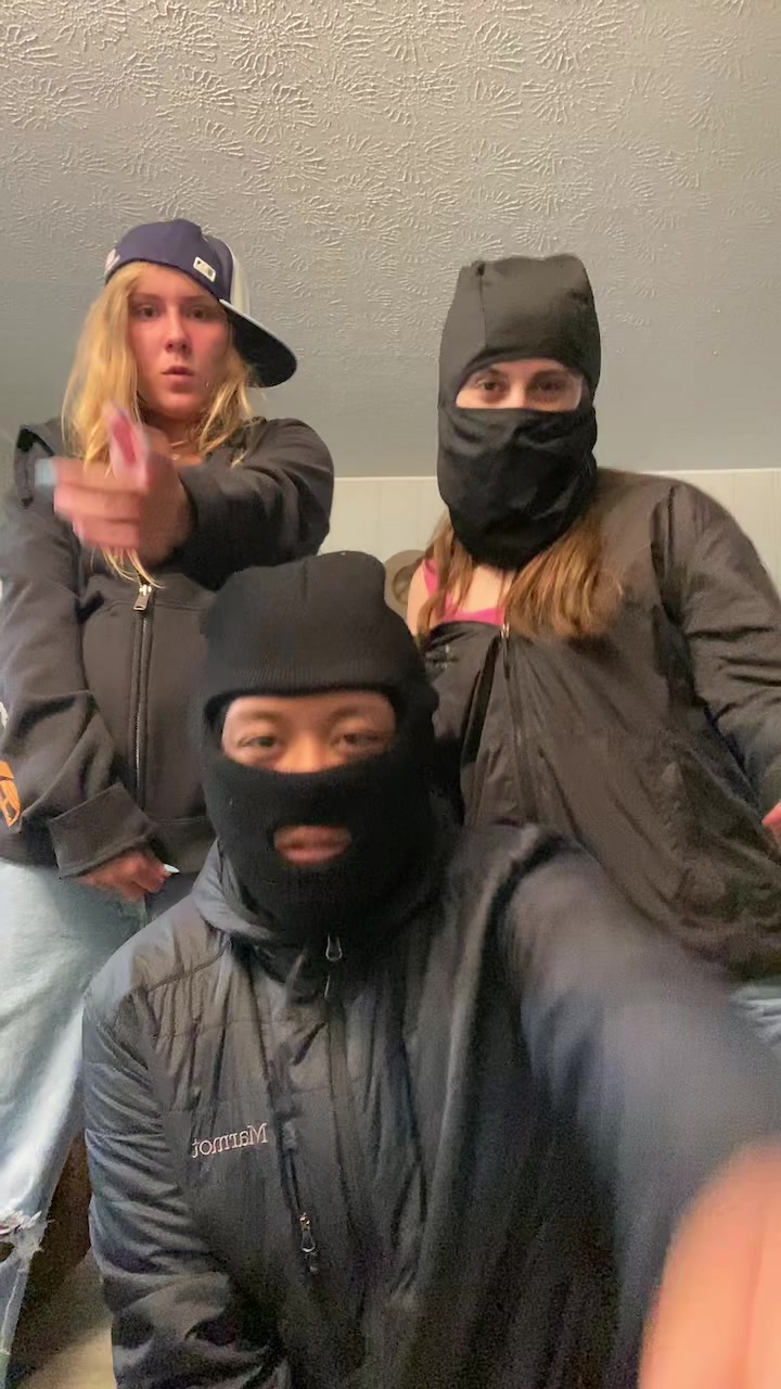 @angela