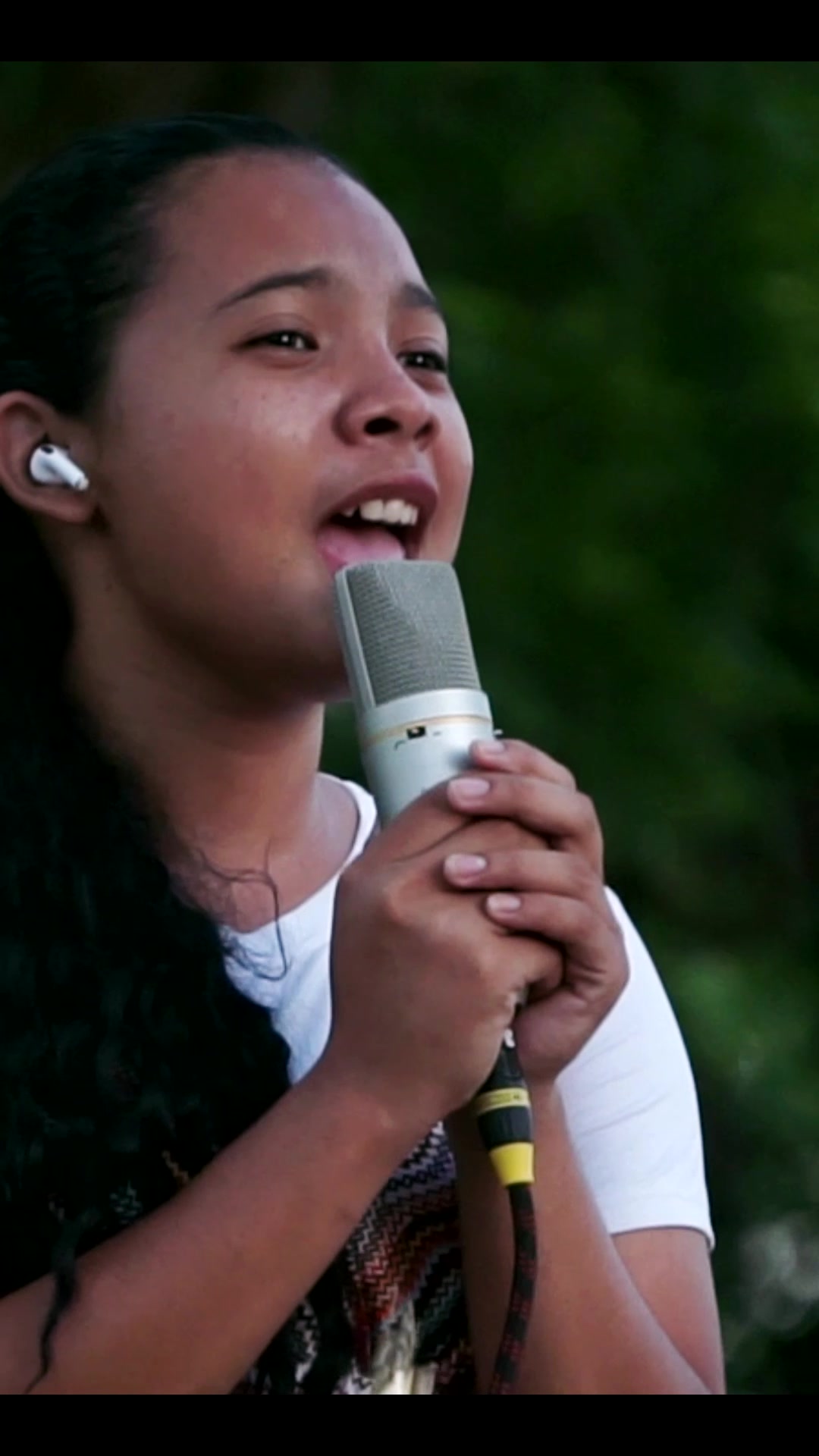 @Yesmi Esther Moreno👑🎙️