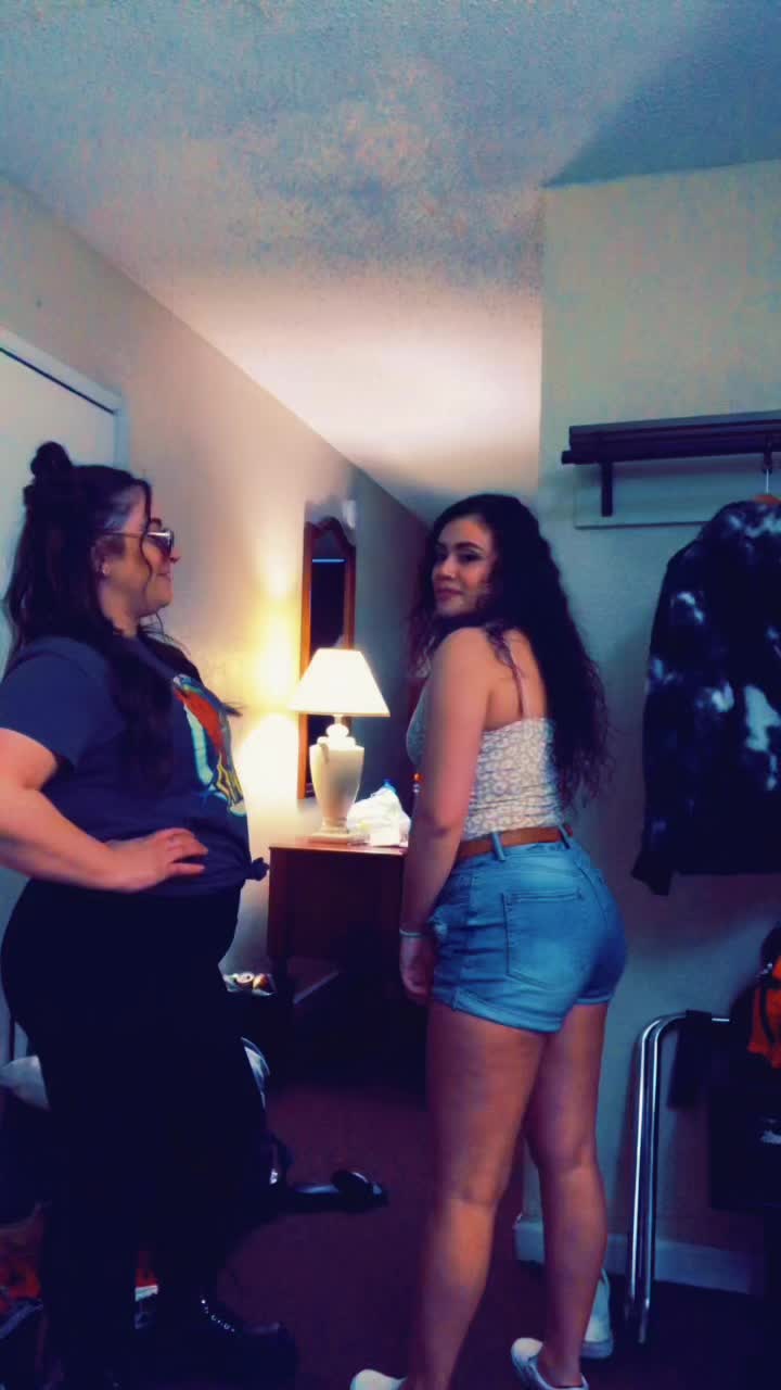@Yaneli