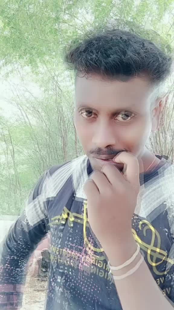 @பச்சை கிளி