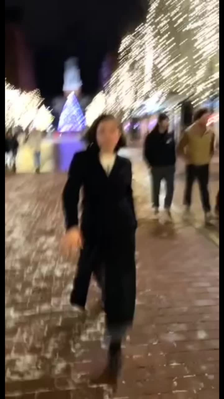 @lil