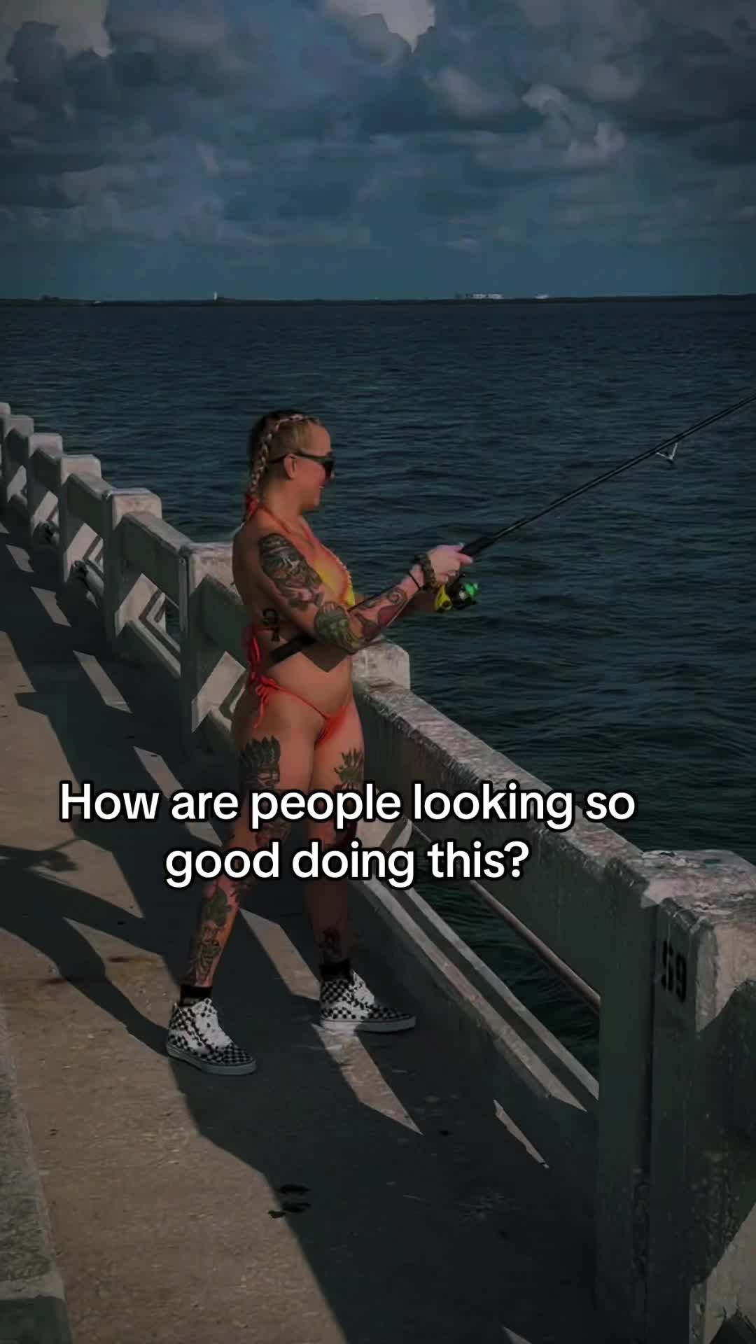 @Oh…it’s thattt chick…