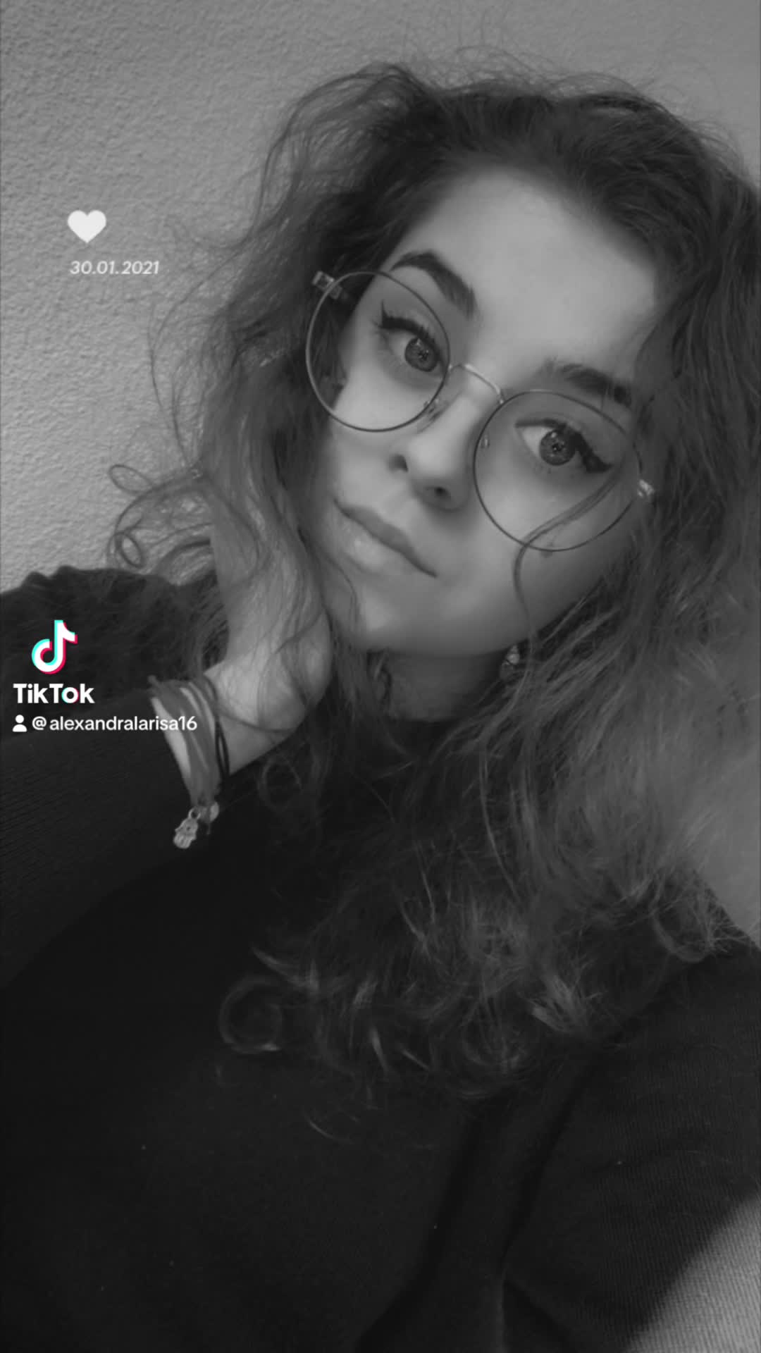 @Alexandra Larisa