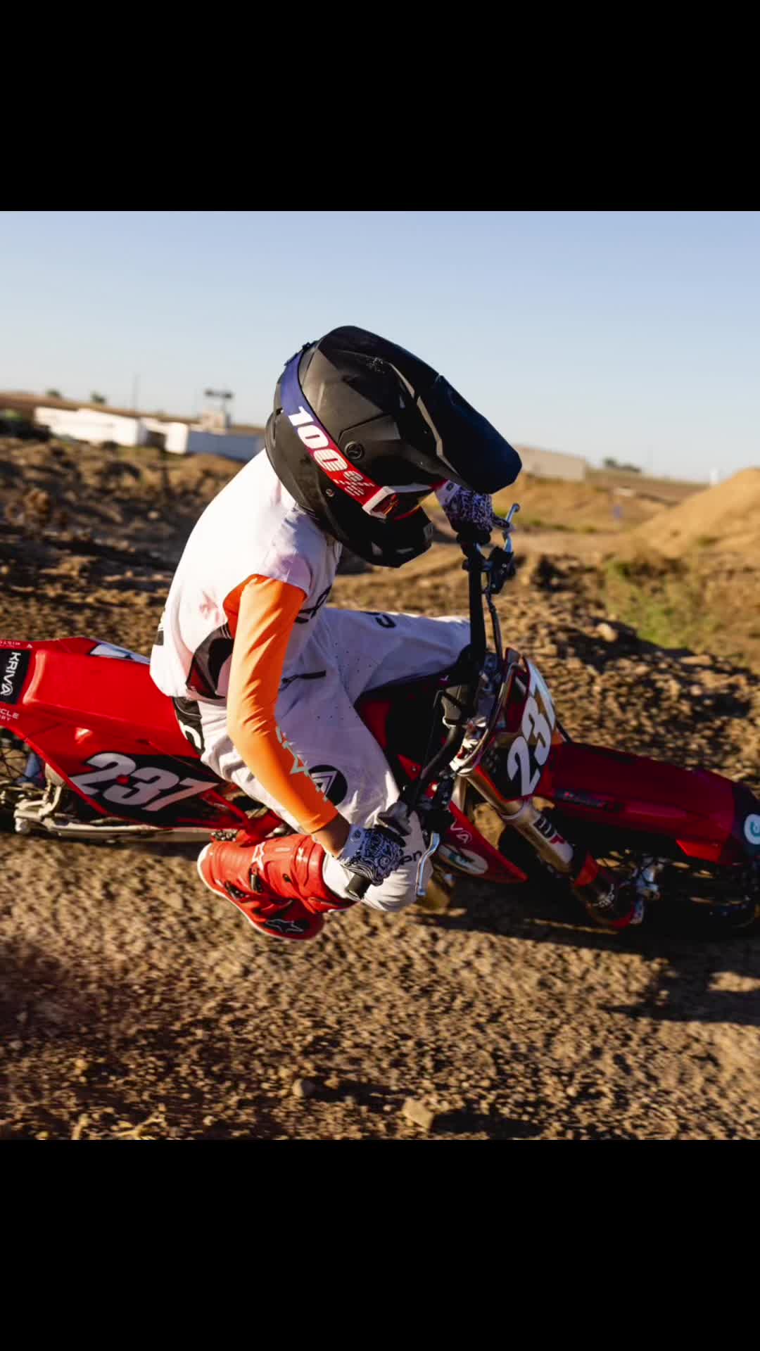 @Fine Moto Boys