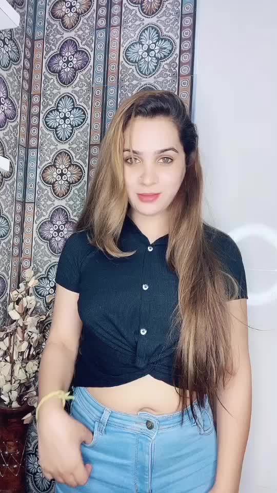 @Malaika Malaika Rajp