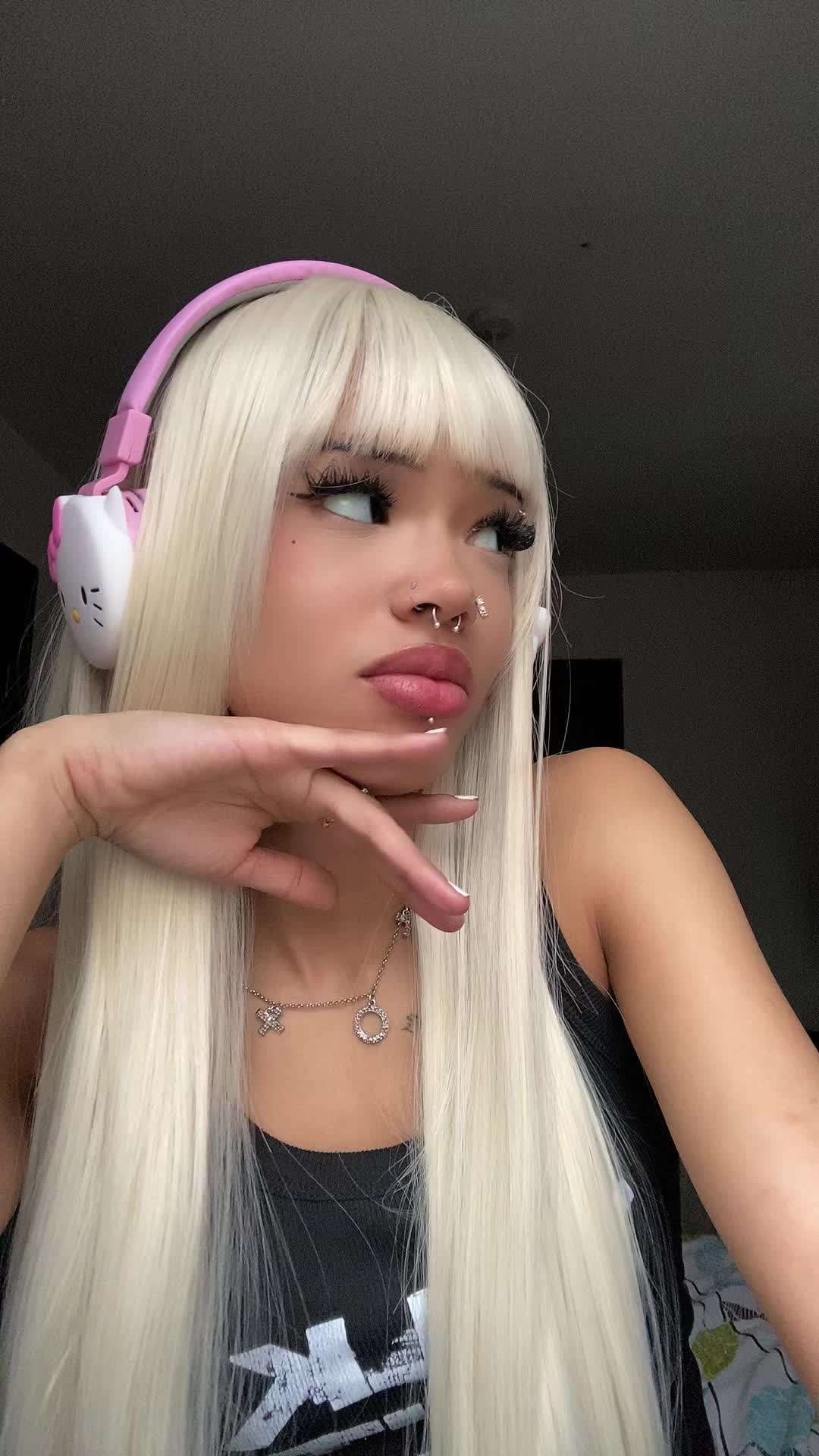 @Tienna💋