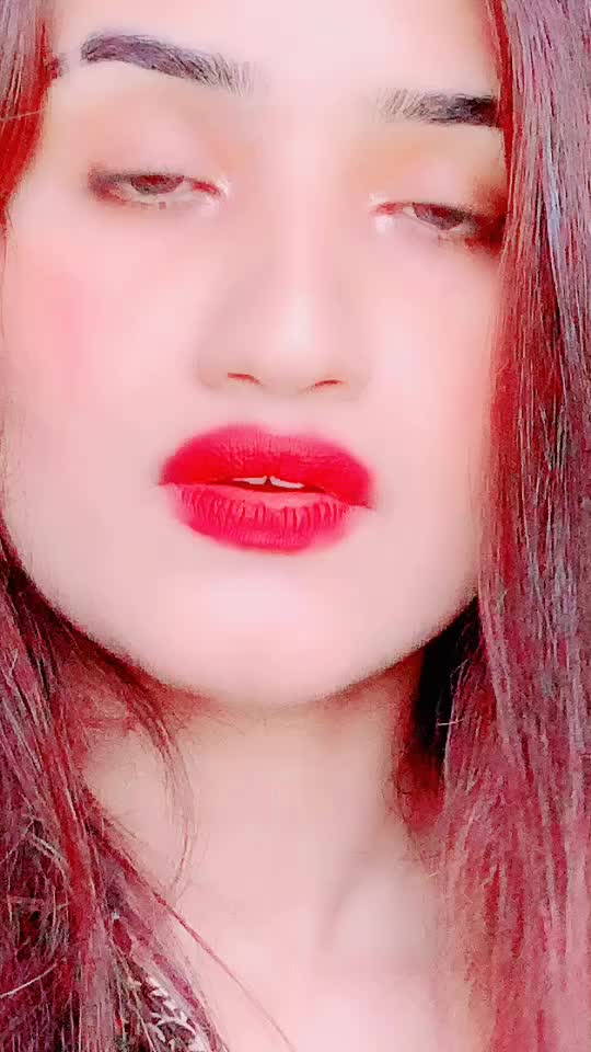 @Zara Khan 🔥