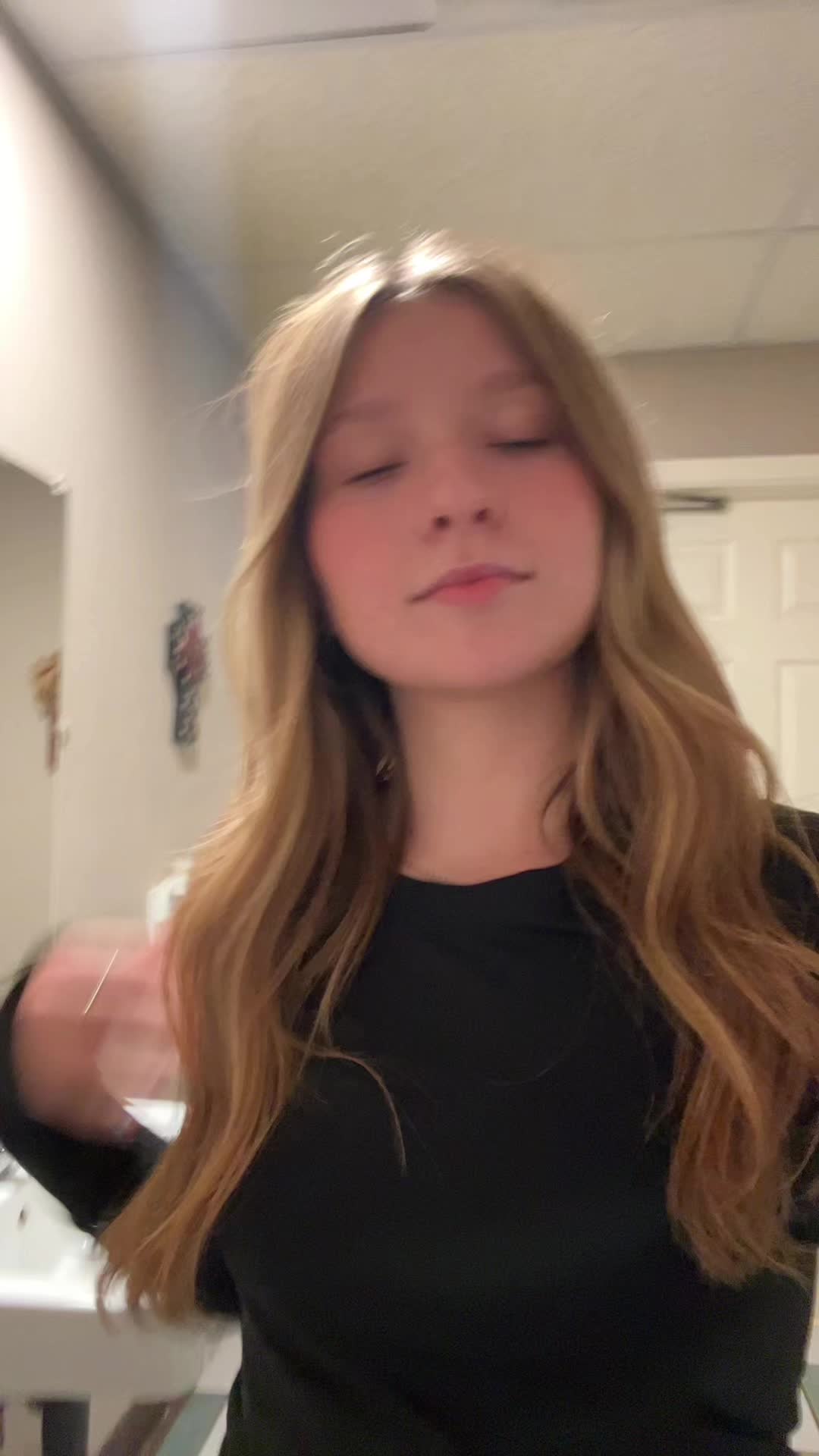 @Hannah⚡️