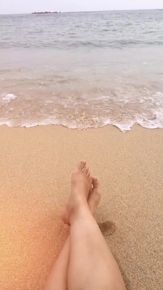 @Khwabeeda