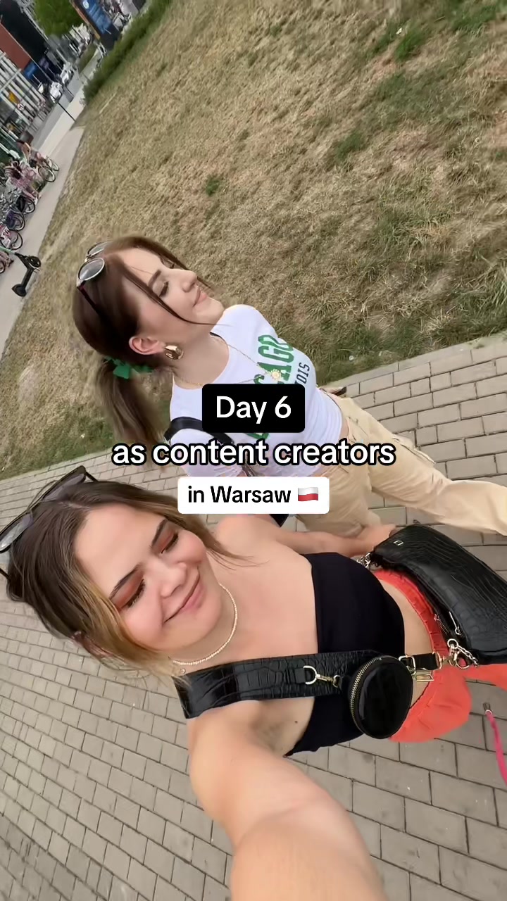 @Soluseu | Sara & Sara | UGC