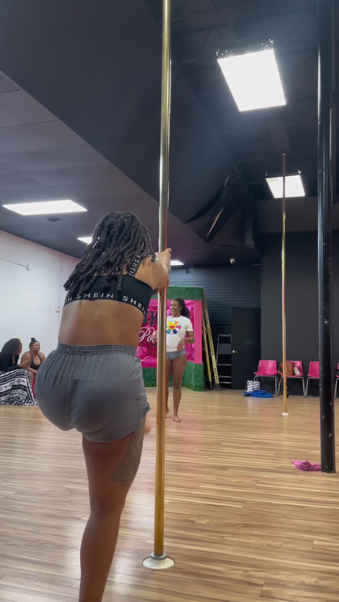 @Cheekz