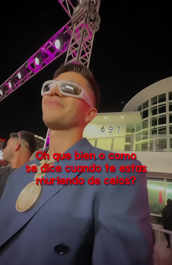 @-',/༄,!&acute;{𝐔 𝕷 𝓘 !&iquest;😮❔