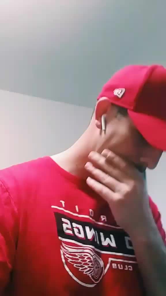 @Chris💚💜