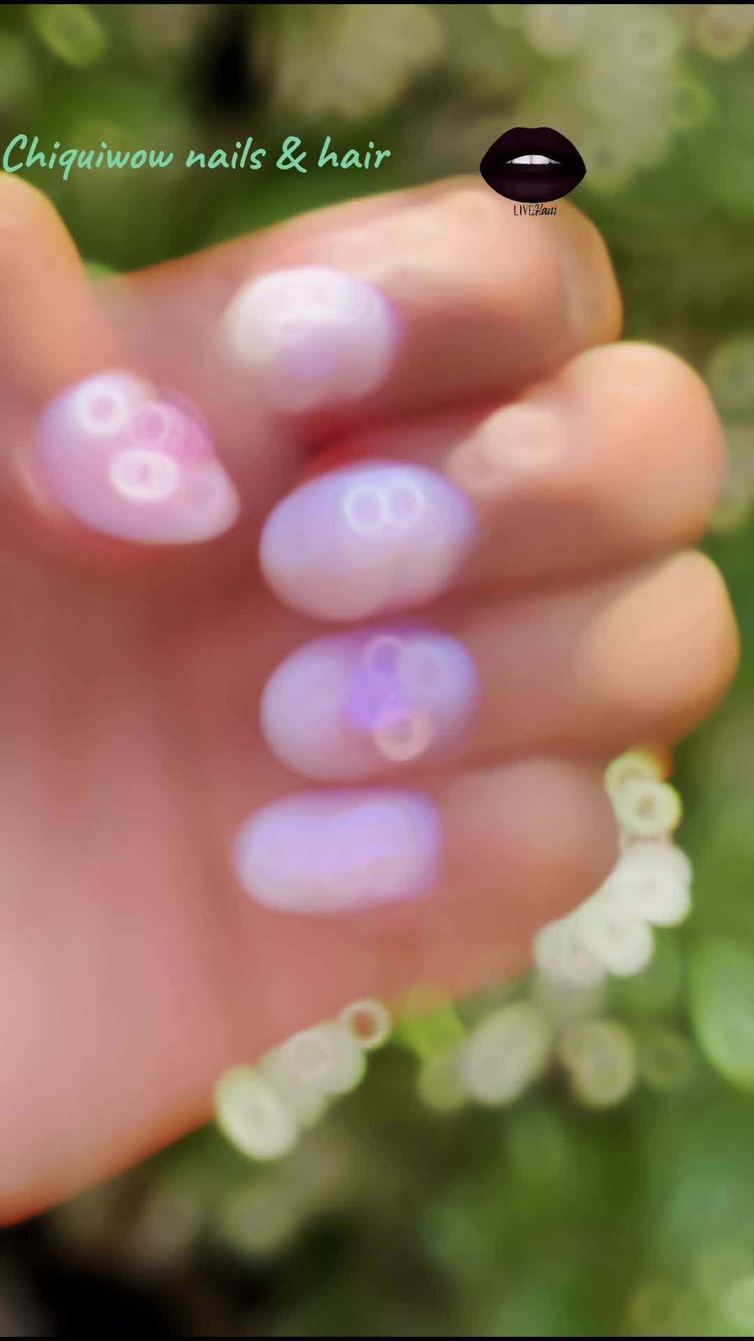 @chiquiwownails and hair