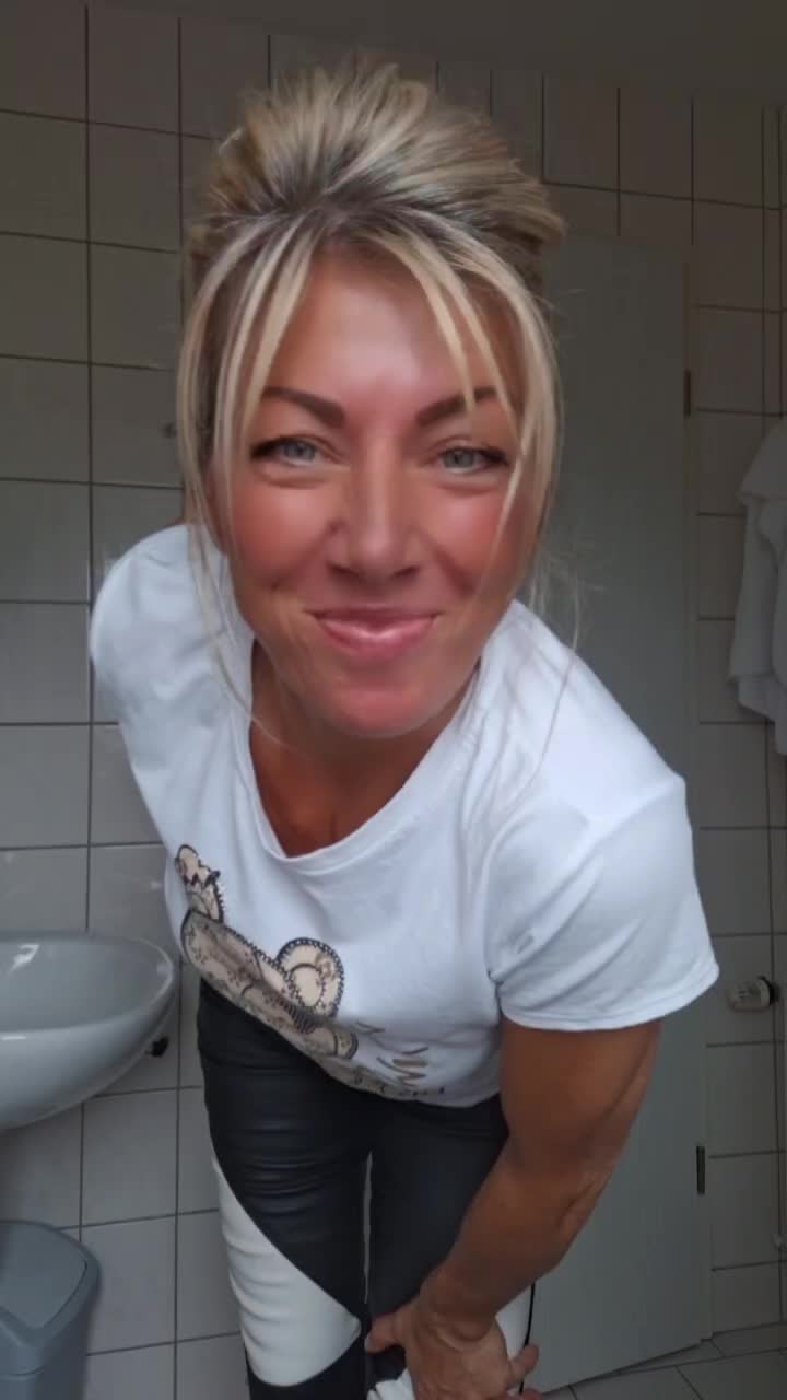@Nickilii