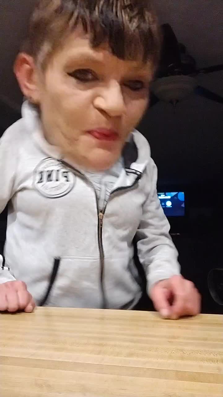 @Angela H