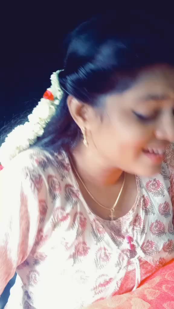 @Jeen_kanmani