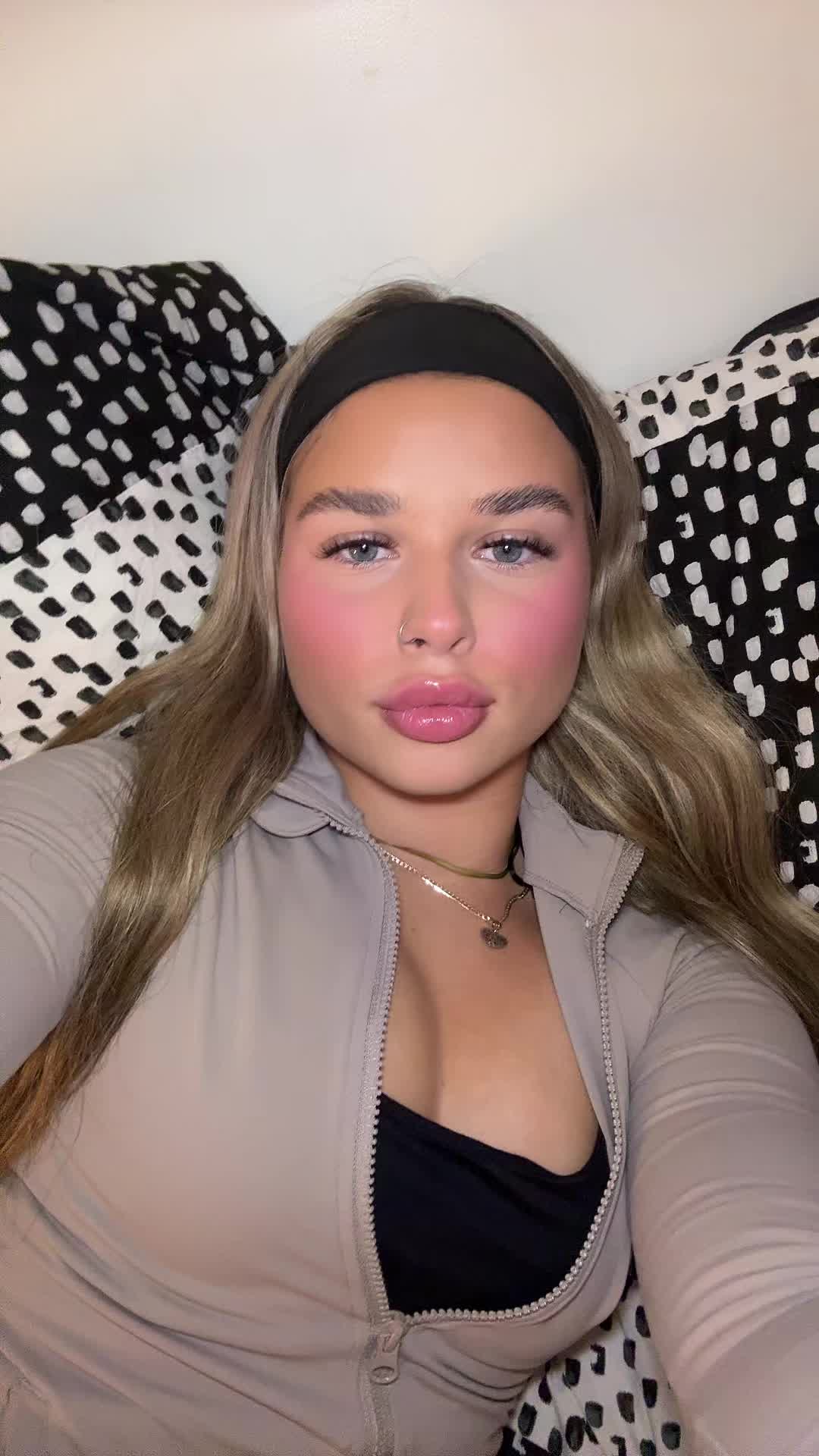 @Sandrazx
