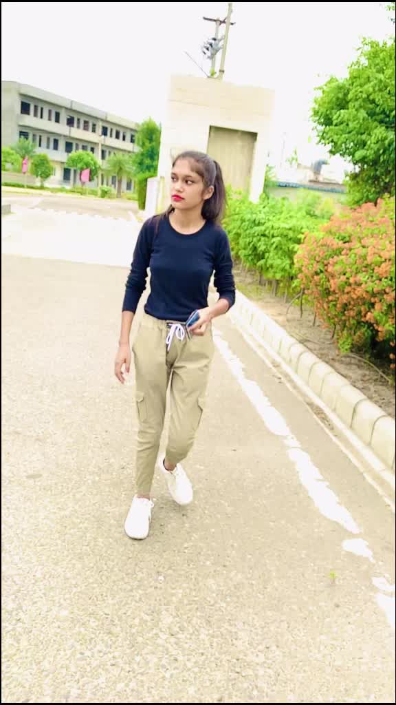 @👑queen👑