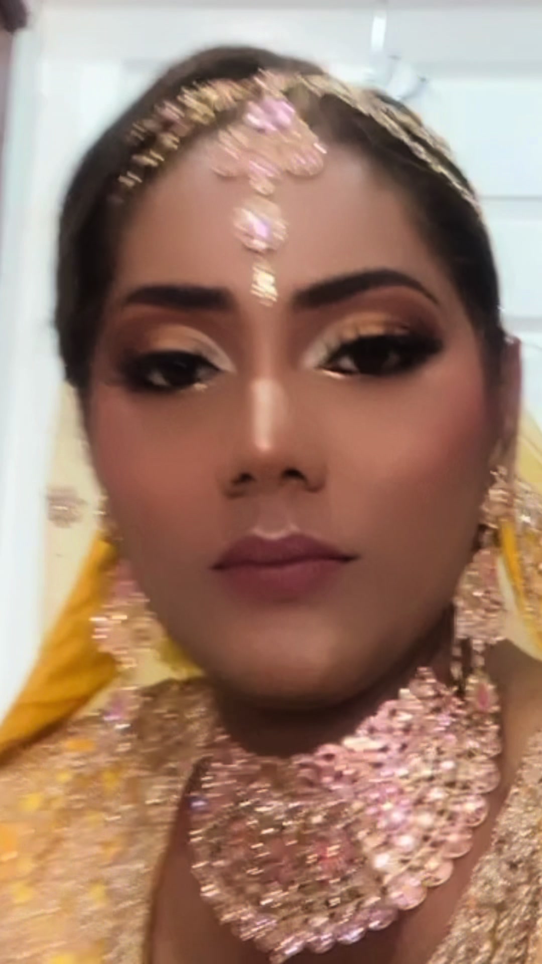 @Vasha R - Makeup Artist 🇹🇹